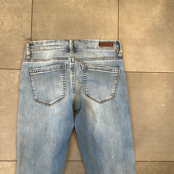 BLANK NYC Distressed Capris with Ruffled Bottoms - Picture 11 of 11